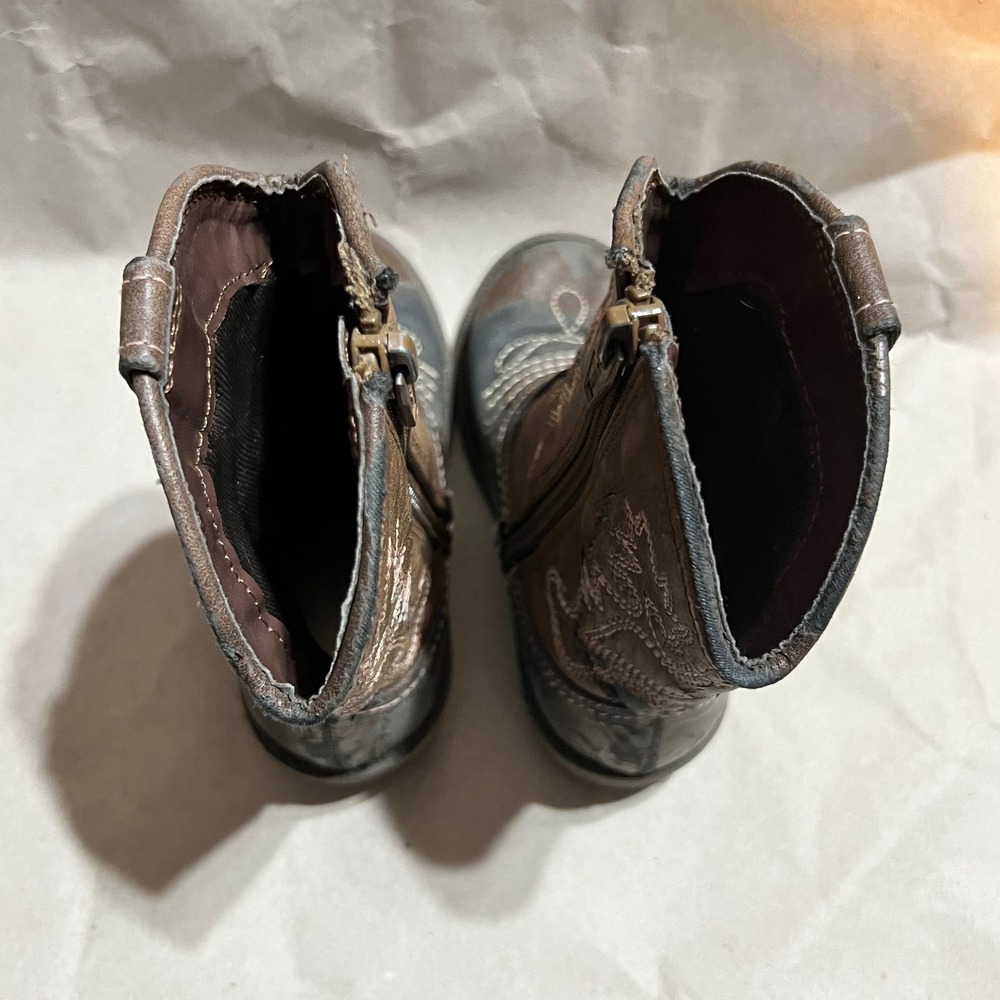 Cherokee Size 8 Toddler Cowboy Boots Brown Western Stitch Studded Side Zip - Picture 6 of 9